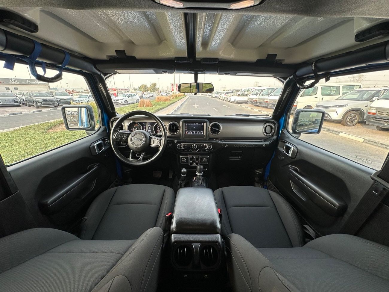 Jeep Wrangler Unlimited Sport S 2.0L A/T Unlimited Sport  2.0L Full Option