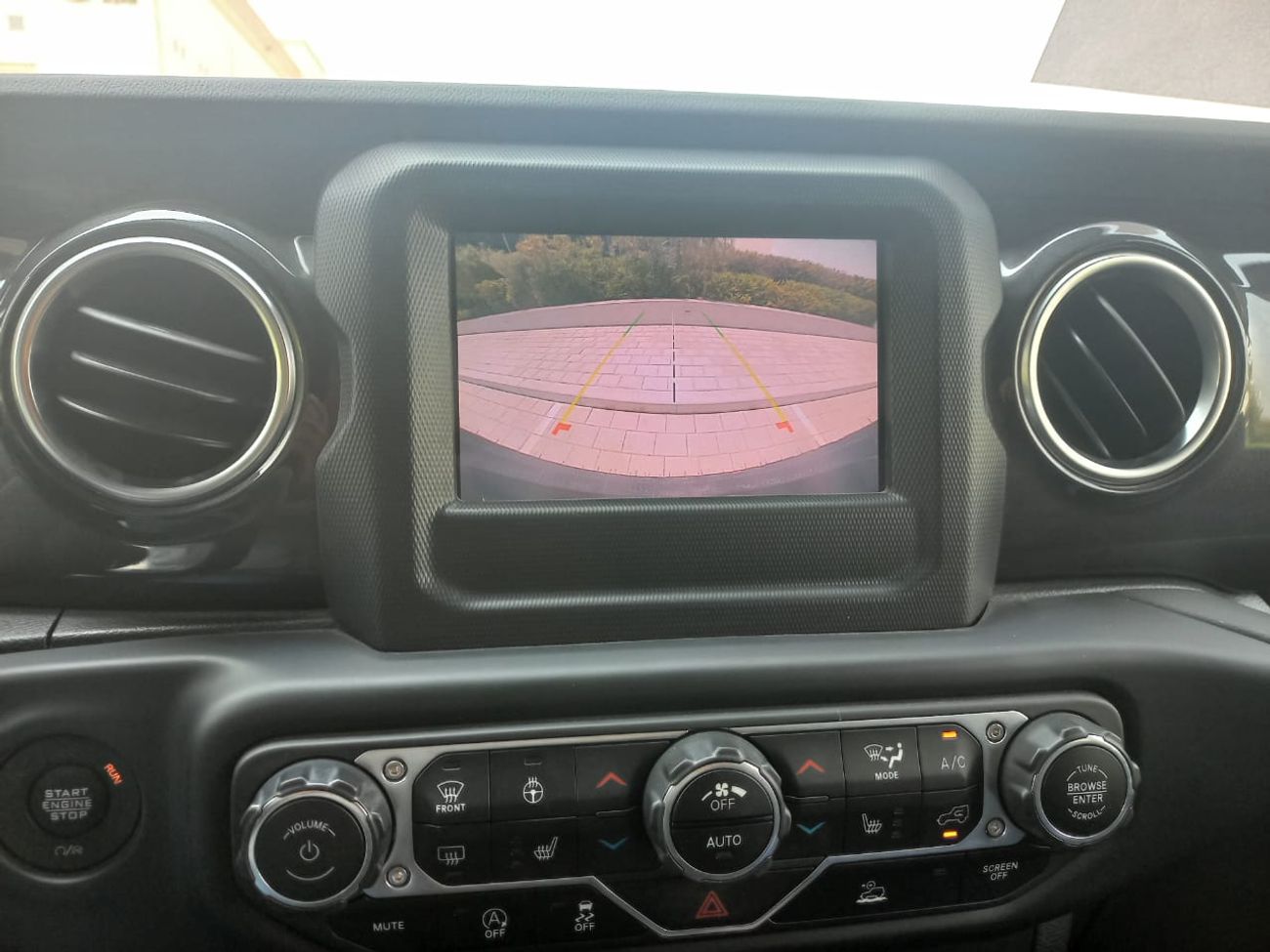 Jeep Wrangler Unlimited SPORT LL