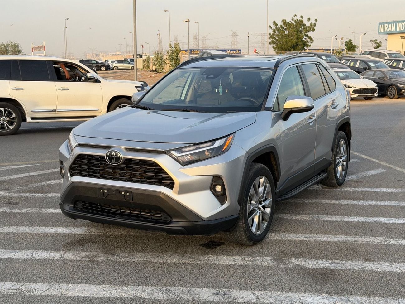 تويوتا راف ٤ 2022 TOYOTA RAV4 XLE PREMIUM FULL OPTIONS IMPORTED FROM USA