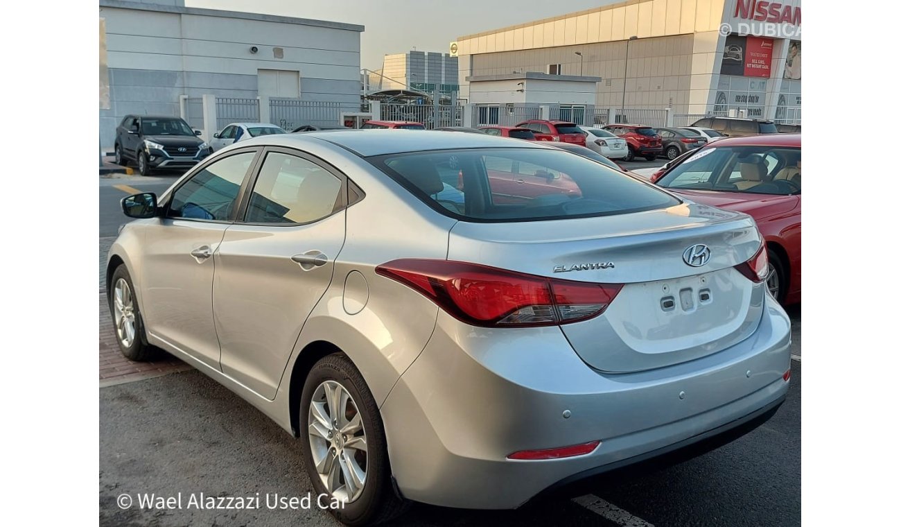 Hyundai Elantra هيونداي النترا 2016 خليجي 1.6 سي سي  بدون حوادث نهائيا