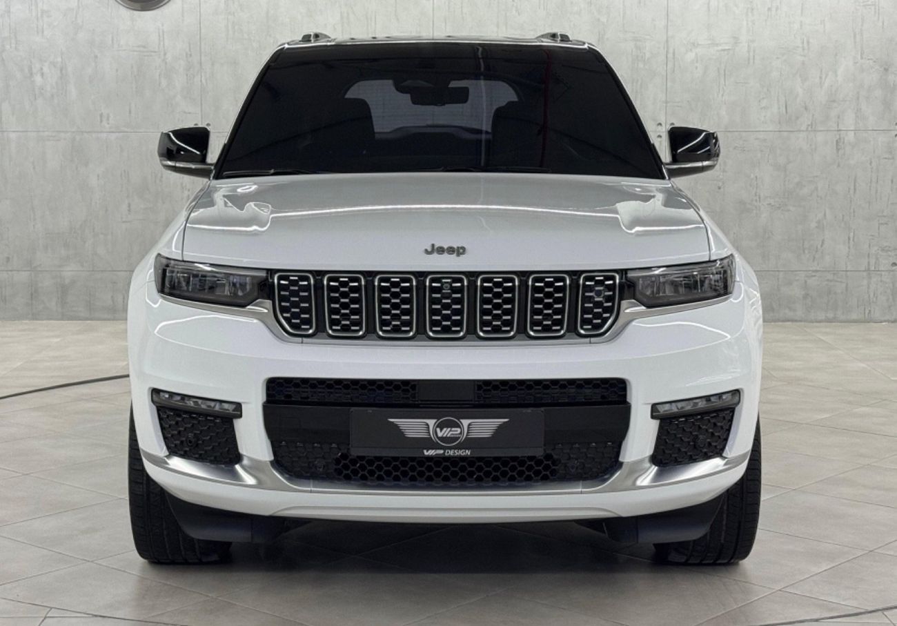 Jeep Grand Cherokee Summit Reserve 5.7L