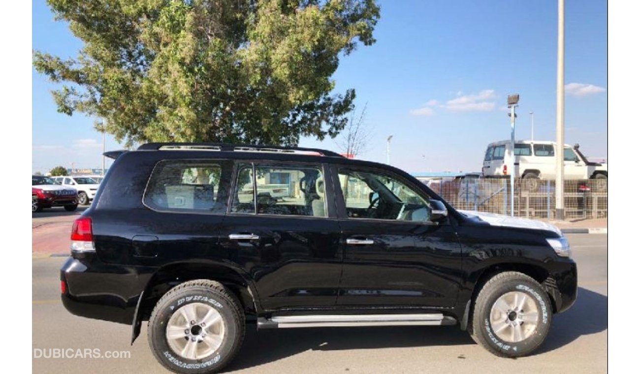 Toyota Land Cruiser Diesel 4.5L AT 2019 Model GXR