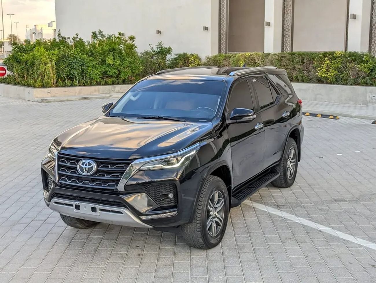 Toyota Fortuner GXR V6 4.0L GCC IN EXCELLENT CONDITION