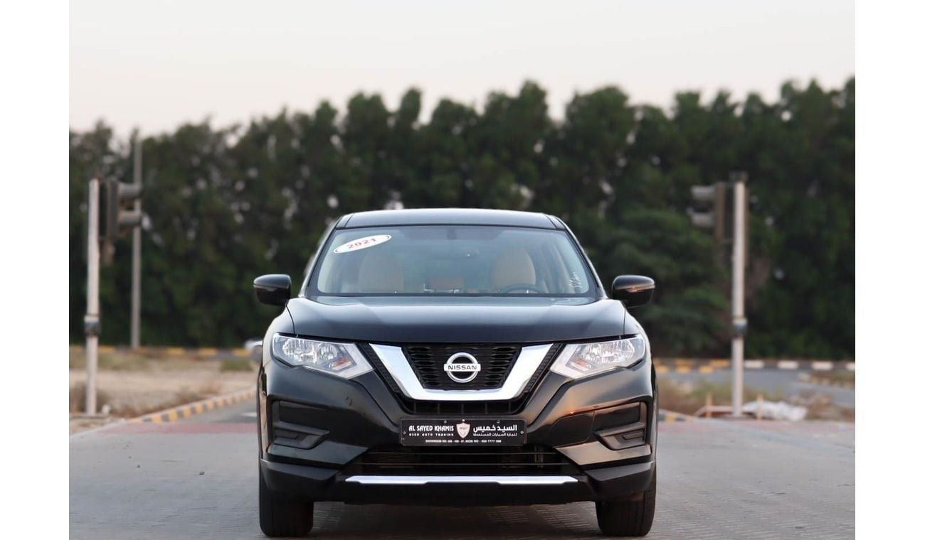 Nissan XTrail S 2.5L (181 HP) FWD Nissan x-trail 2.5L 2021 GCC accident free in excellent condition 1217 P.M