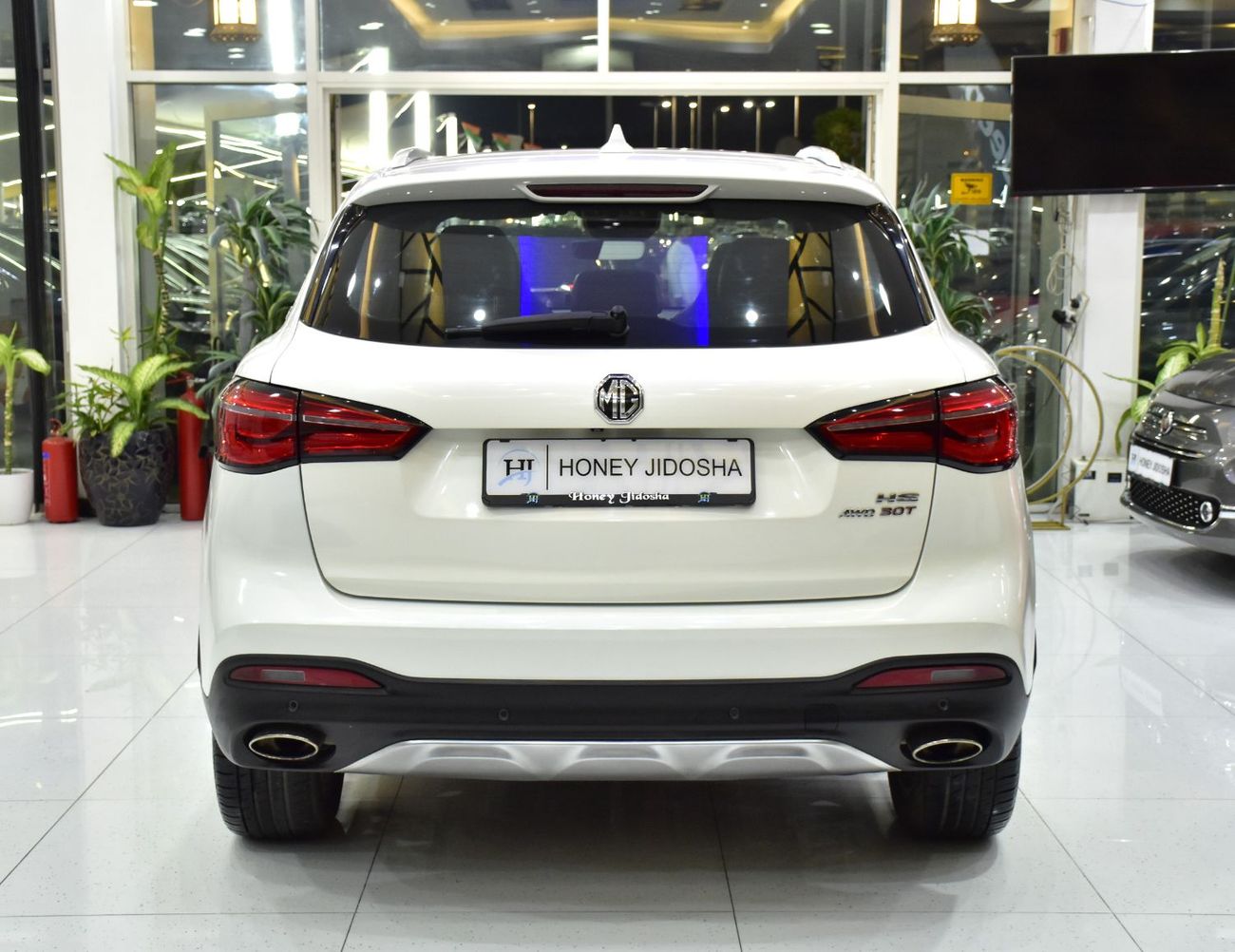 MG HS EXCELLENT DEAL for our MG HS Trophy ( 2022 Model ) in White Color GCC Specs