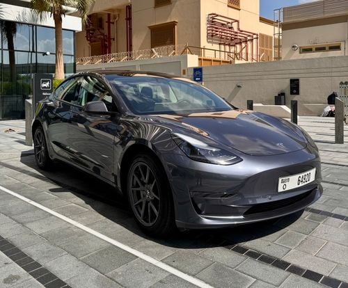 Tesla Model 3 standard