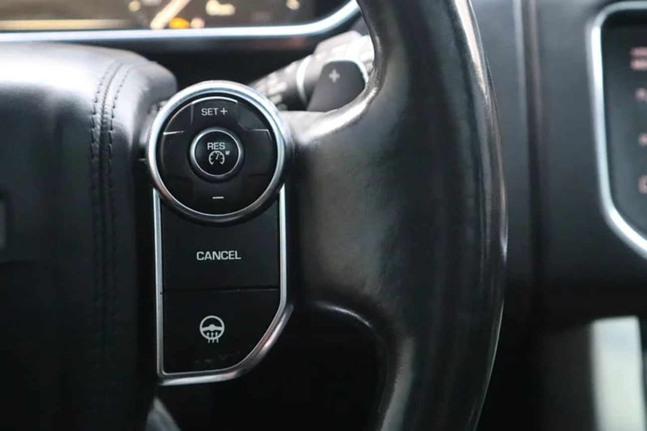 Land Rover Range Rover Supercharged 5.0L