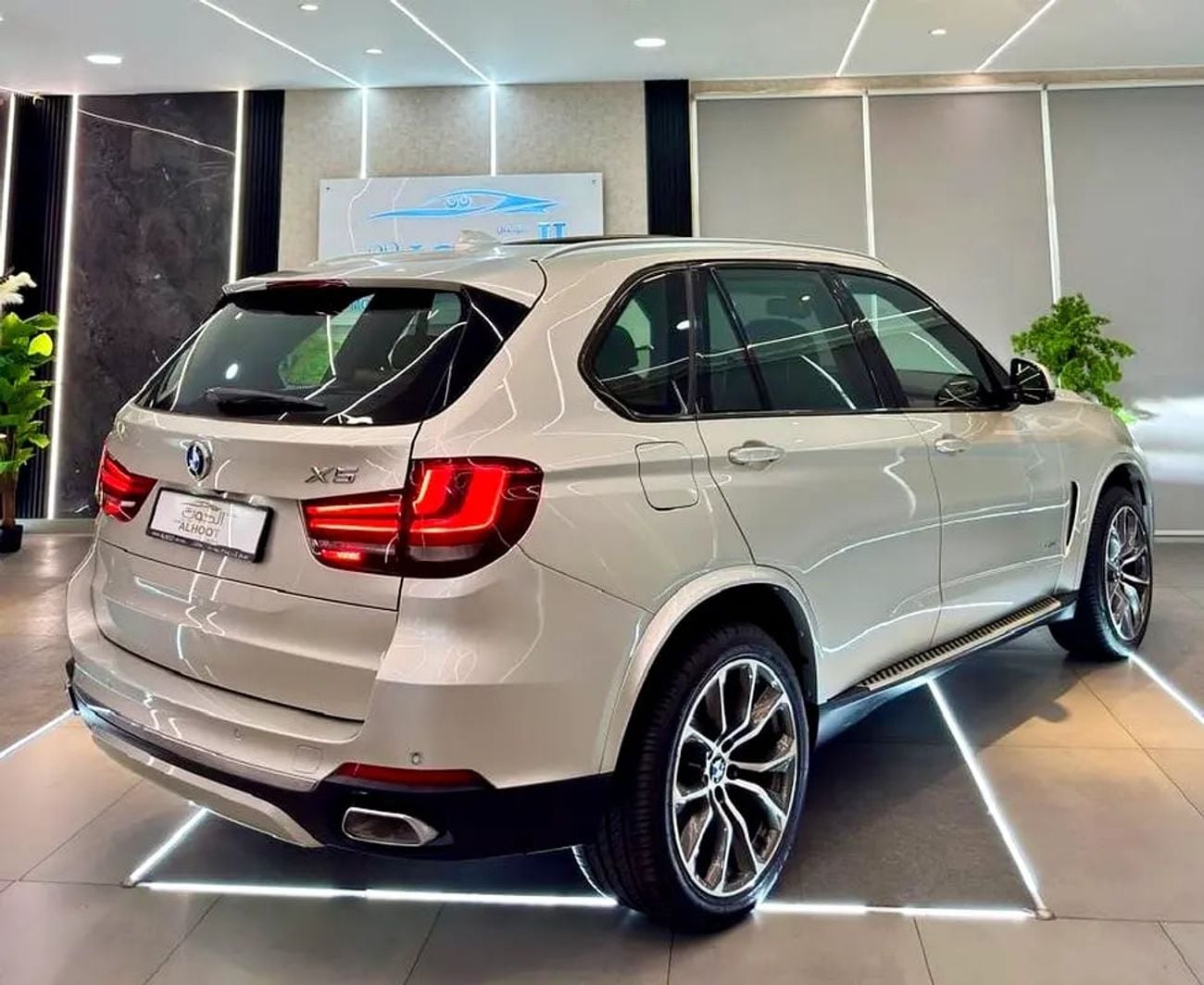 BMW X5 BEST XDRIVE50i || GCC SPECS || ACCIDENT FREE || SINGLE OWNER || FULLY LOADED
