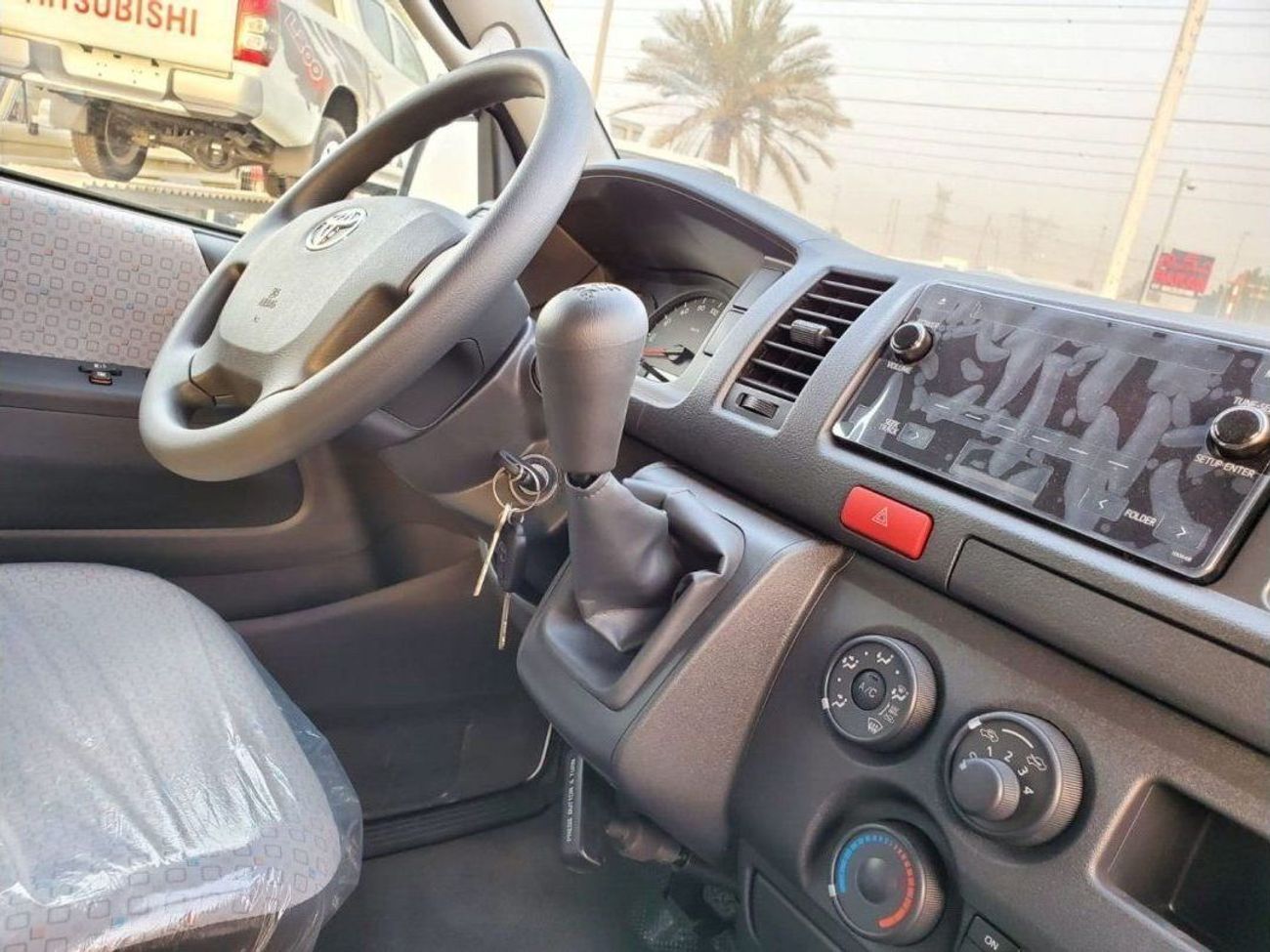 Toyota Hiace High Roof  old shape  model 2.5L Diesel 15 seats GL