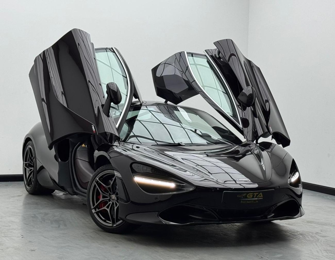 مكلارين 720S 2018 McLaren 720s Performance, McLaren Service History, 1 Year Warranty, Full PPF, GCC