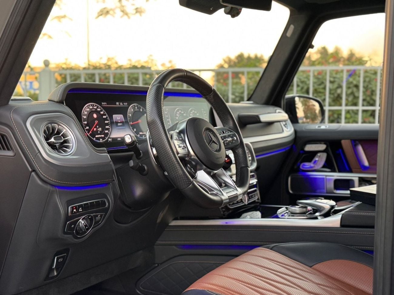 مرسيدس بنز G 63 AMG  DOUBLE NIGHT PACKAGE 2024 / NARDO GREY