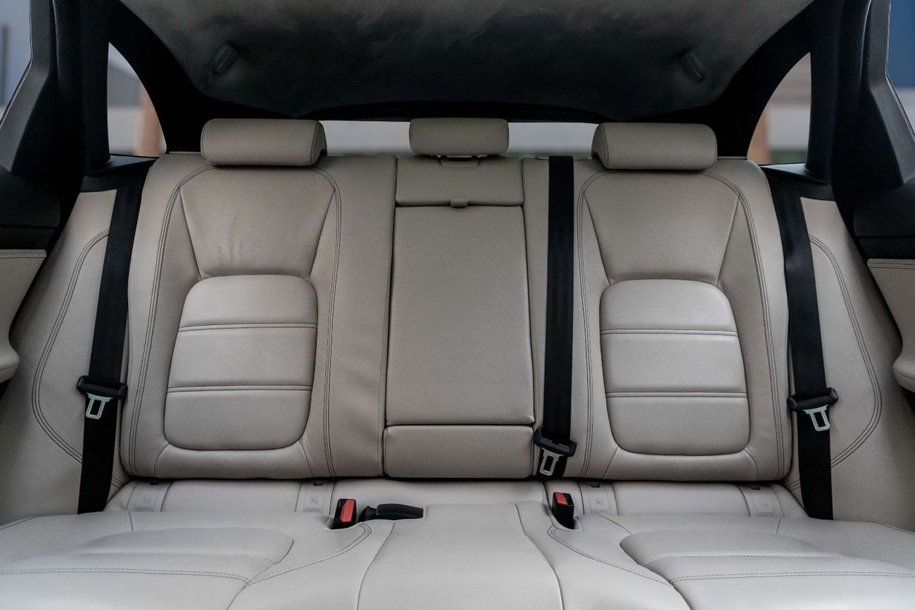 Jaguar F Pace Prestige | 2,154 P.M  | 0% Downpayment | Pristine Condition