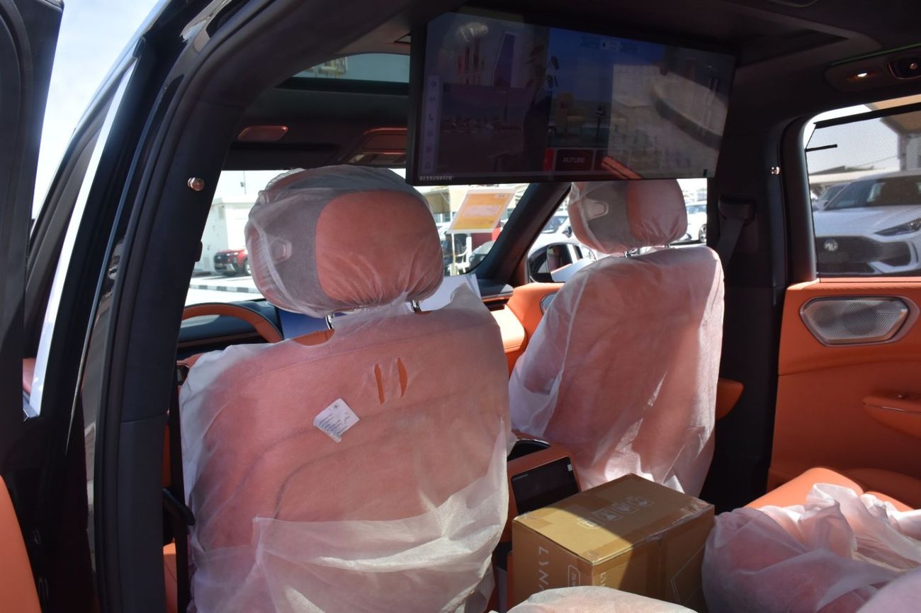 لينك أند كو 900 900 EM