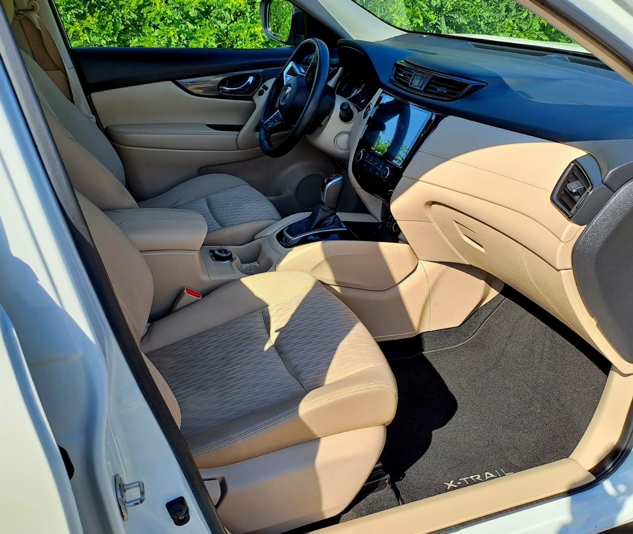 Nissan XTrail S 2.5L 4WD (5 Seater) 2021 2.5L 4X4 GCC (900/-MONTHLY)