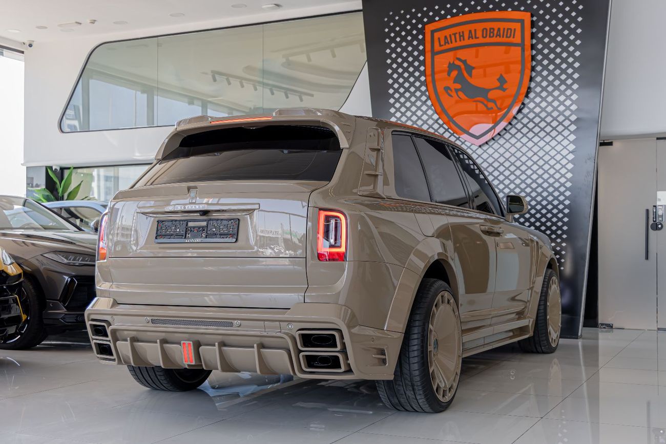 رولز رويس كولينان ROLLS ROYCE COLLINAN - 2025 - BY KEYVANY - 1 OF 1  PERFECT CONDITION - BLACK BADGE