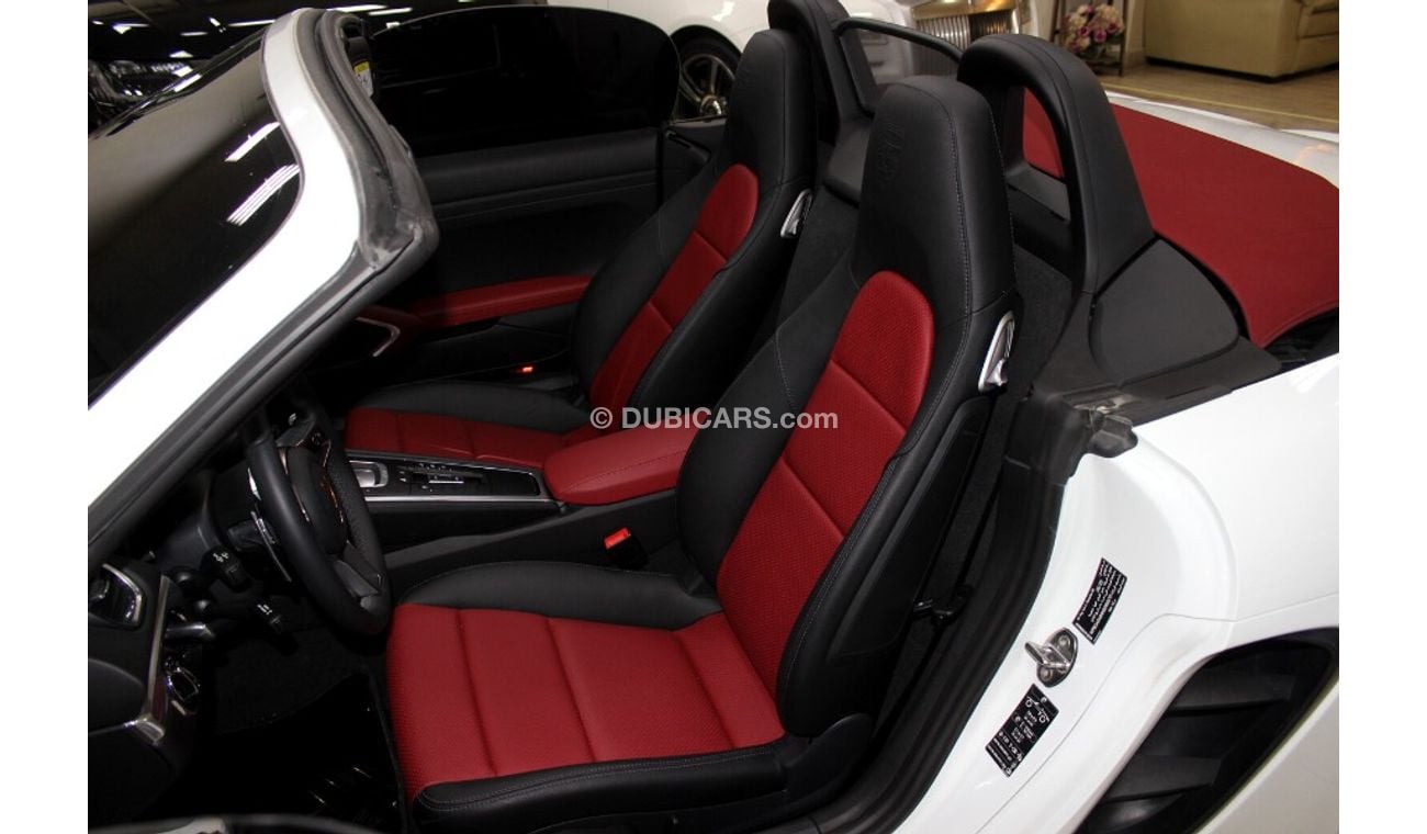 Porsche 718 Boxster (2022) V4 2.0L CONVERTIBLE, GCC, UNDER WARRANTY FROM LOCAL DEALER