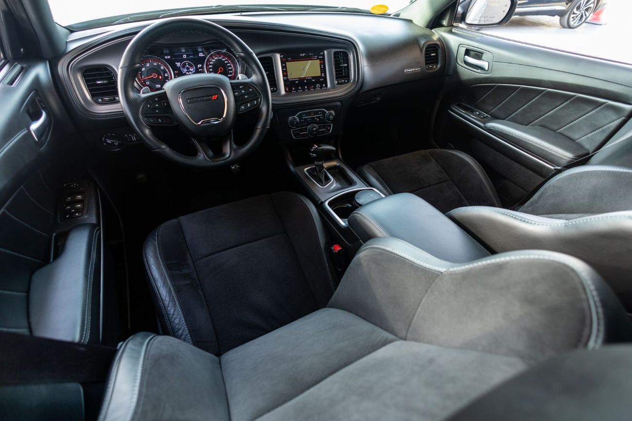 Dodge Charger R/T 5.7L