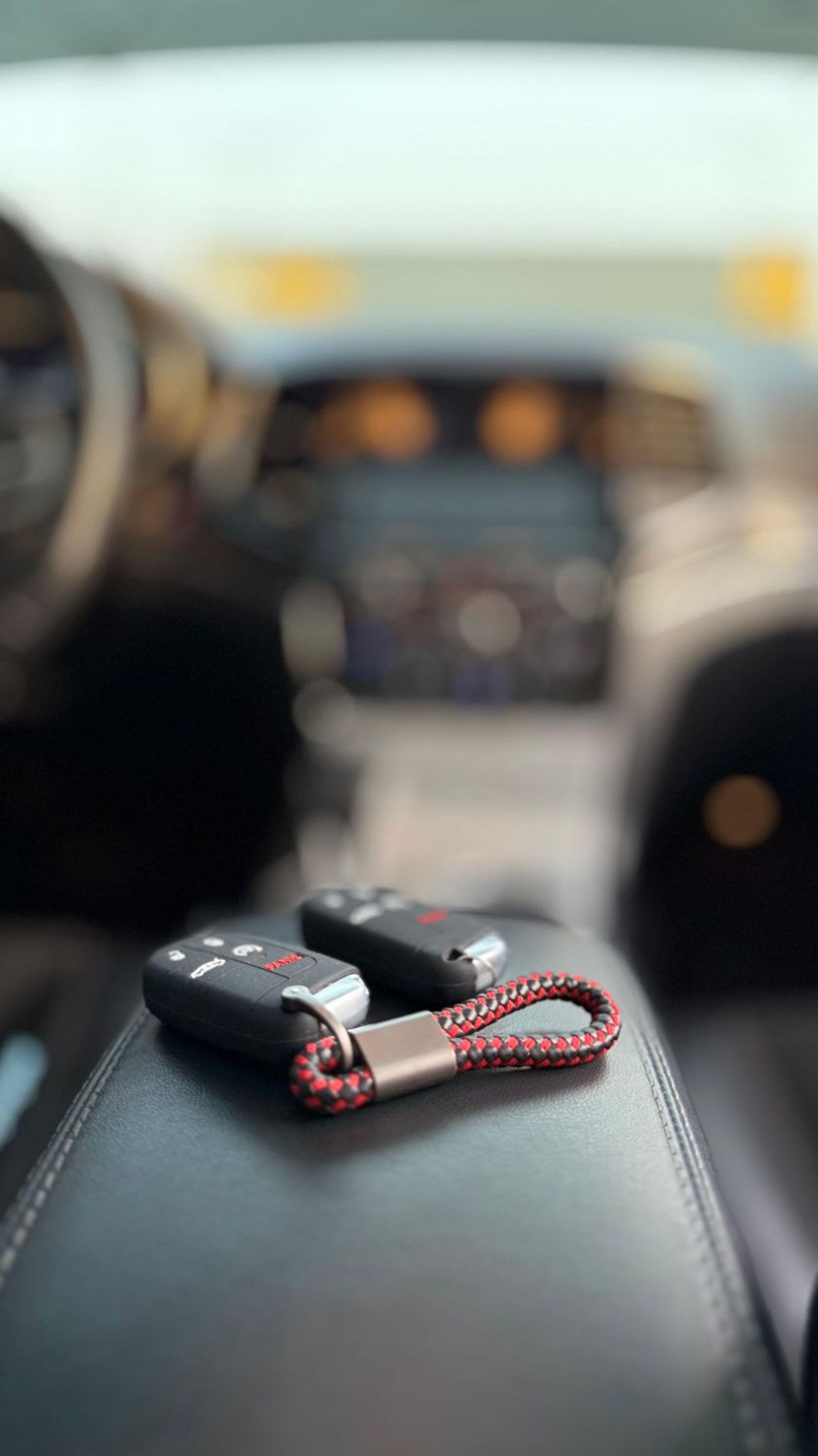 جيب جراند شيروكي SRT8 6.4L