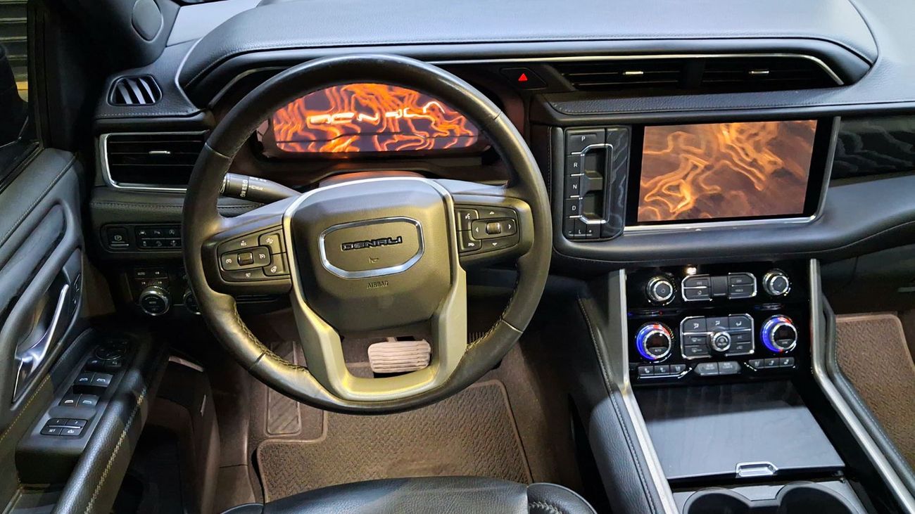 جي أم سي يوكون Denali 6.2L (8 Seater)