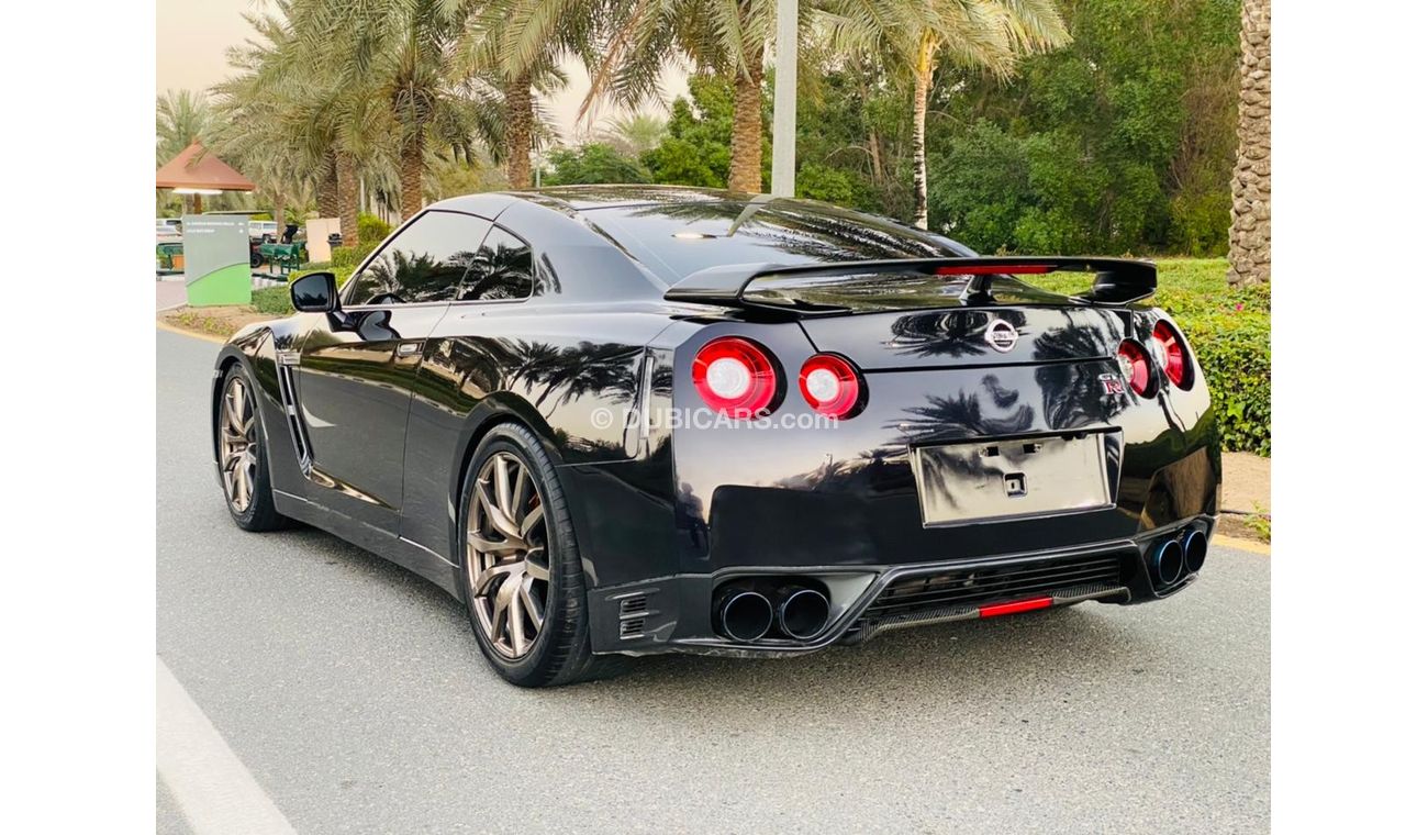 Nissan GTR Nissan GT-R GCC 2013 perfect condition clean car