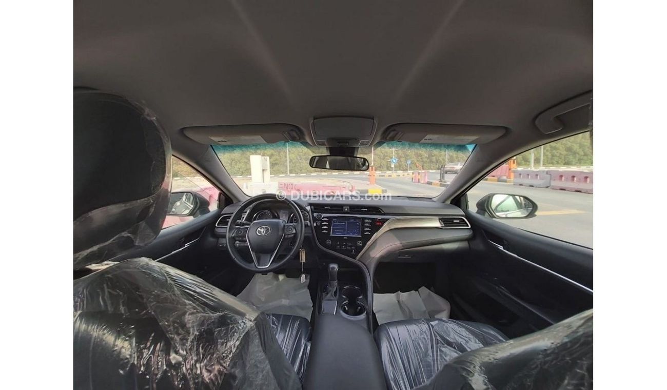 Toyota Camry SE SE SE SE 2020 Toyota Camry, Metallic Grey Color, Clean car