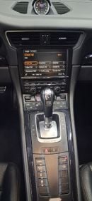 Porsche 911 CARRERA 4S