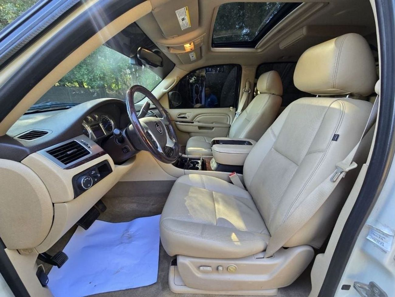 Cadillac Escalade EXT 6.2L SUV CADILLAC ESCALADE 2013 GCC PICK UP GOOD CONDITION INSIDE OUT SIDE