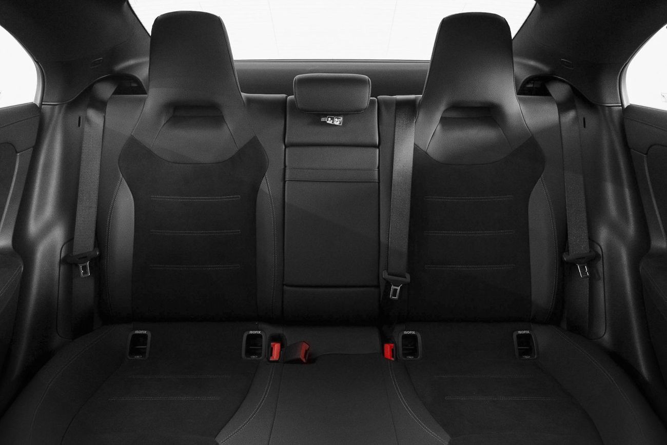 Mercedes-Benz CLA 200 CLA200 / Mercedes Warranty / Delivery Mileage