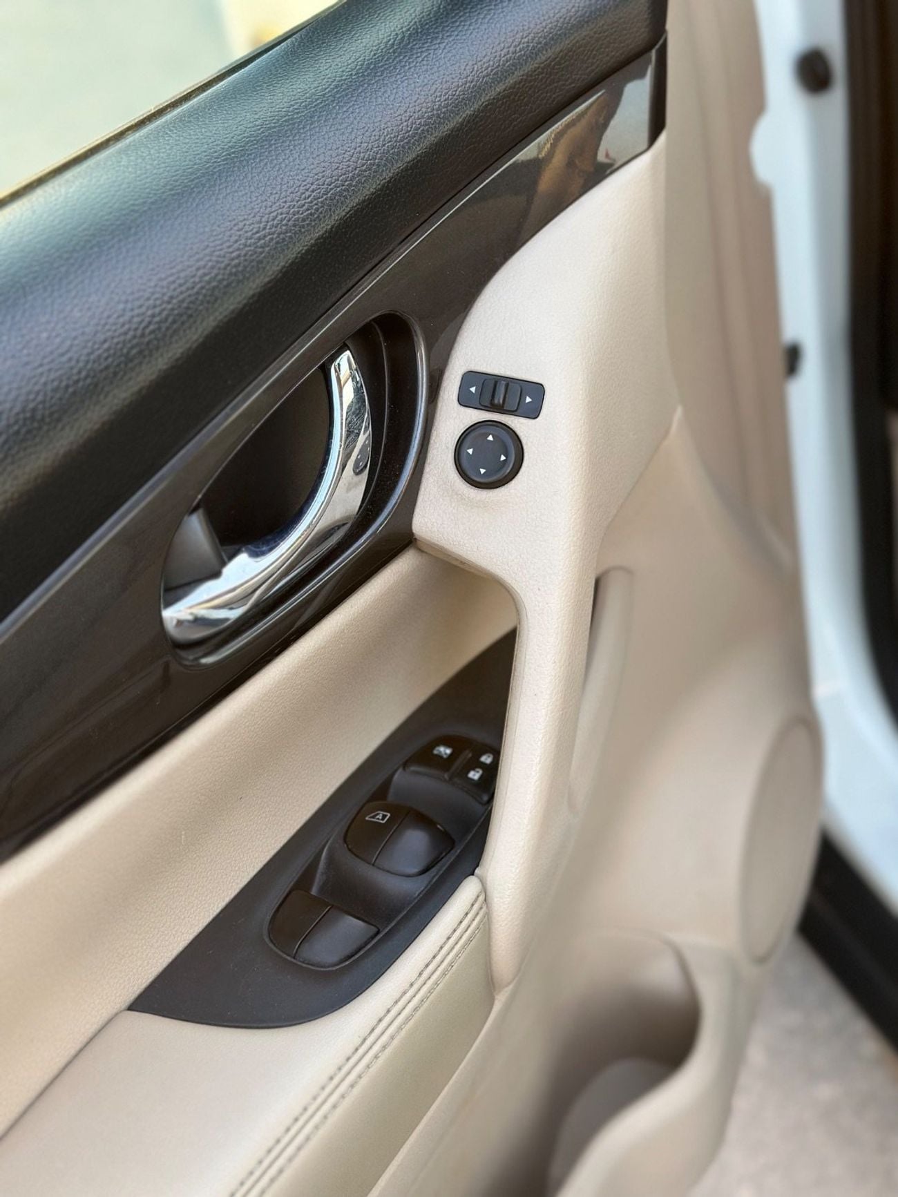 نيسان إكس تريل SV 2.5L