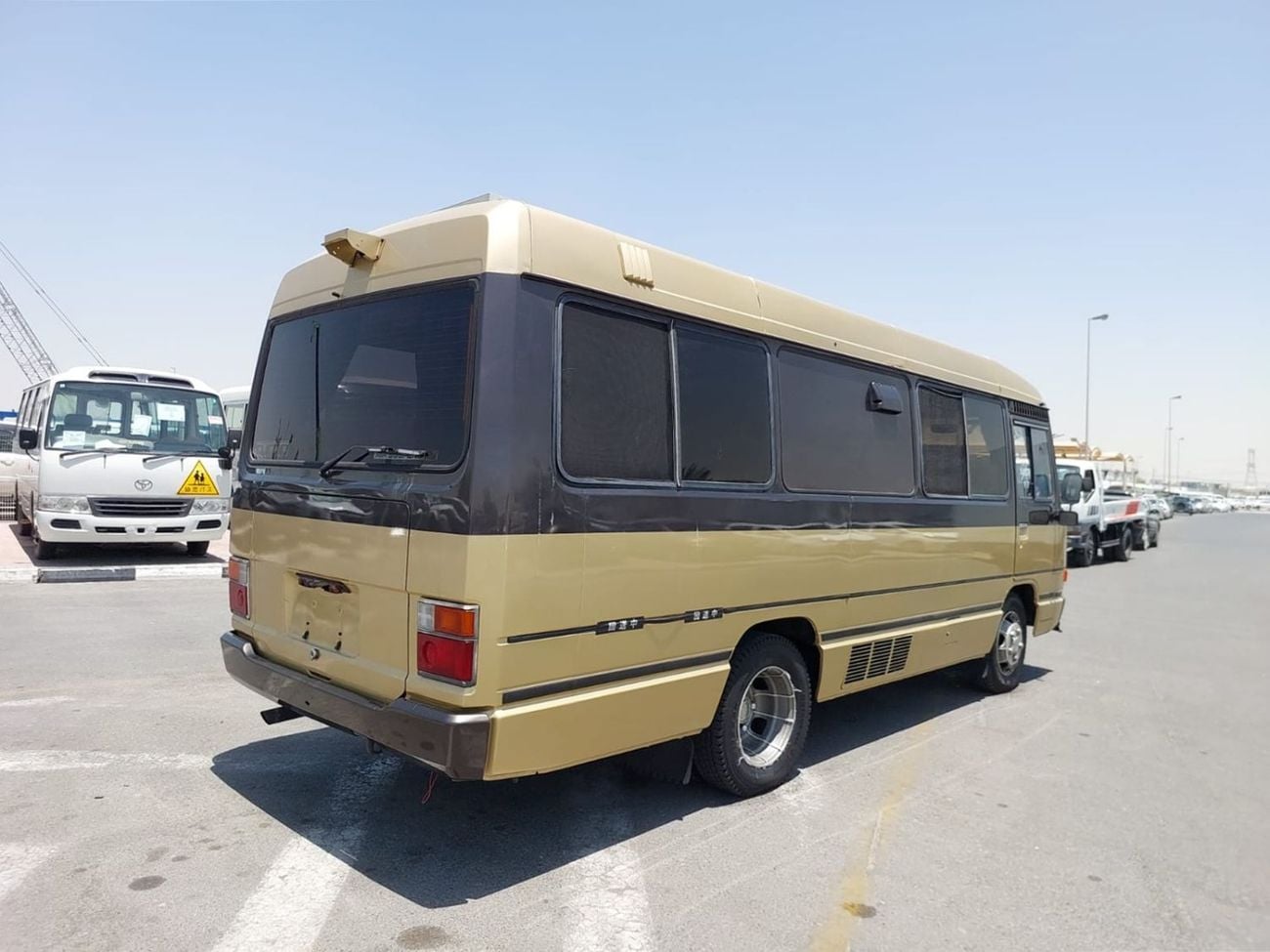تويوتا كوستر 1992 TOYOTA COASTER BUS RHD DIESEL AUTOMATIC(PM01089)