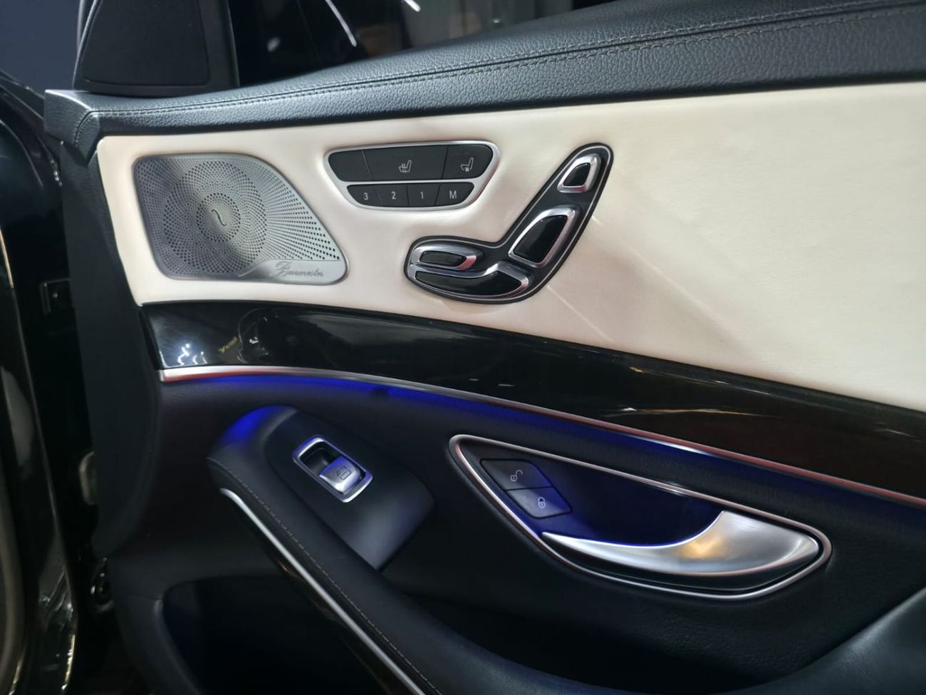 Mercedes Benz S550
