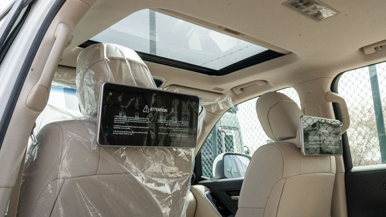 تويوتا لاند كروزر Toyota Land cruiser GXR TT 3.5L Petrol AT Full Option 2026