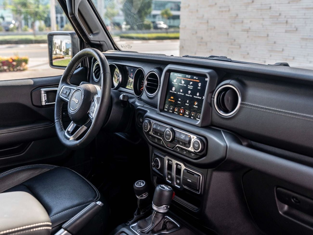 جيب رانجلر Sahara 3.6L A/T (5 Seater)