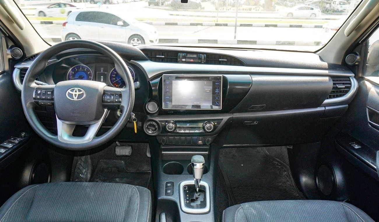 Toyota Hilux GLX 2.7L Double Cab Utility A/T