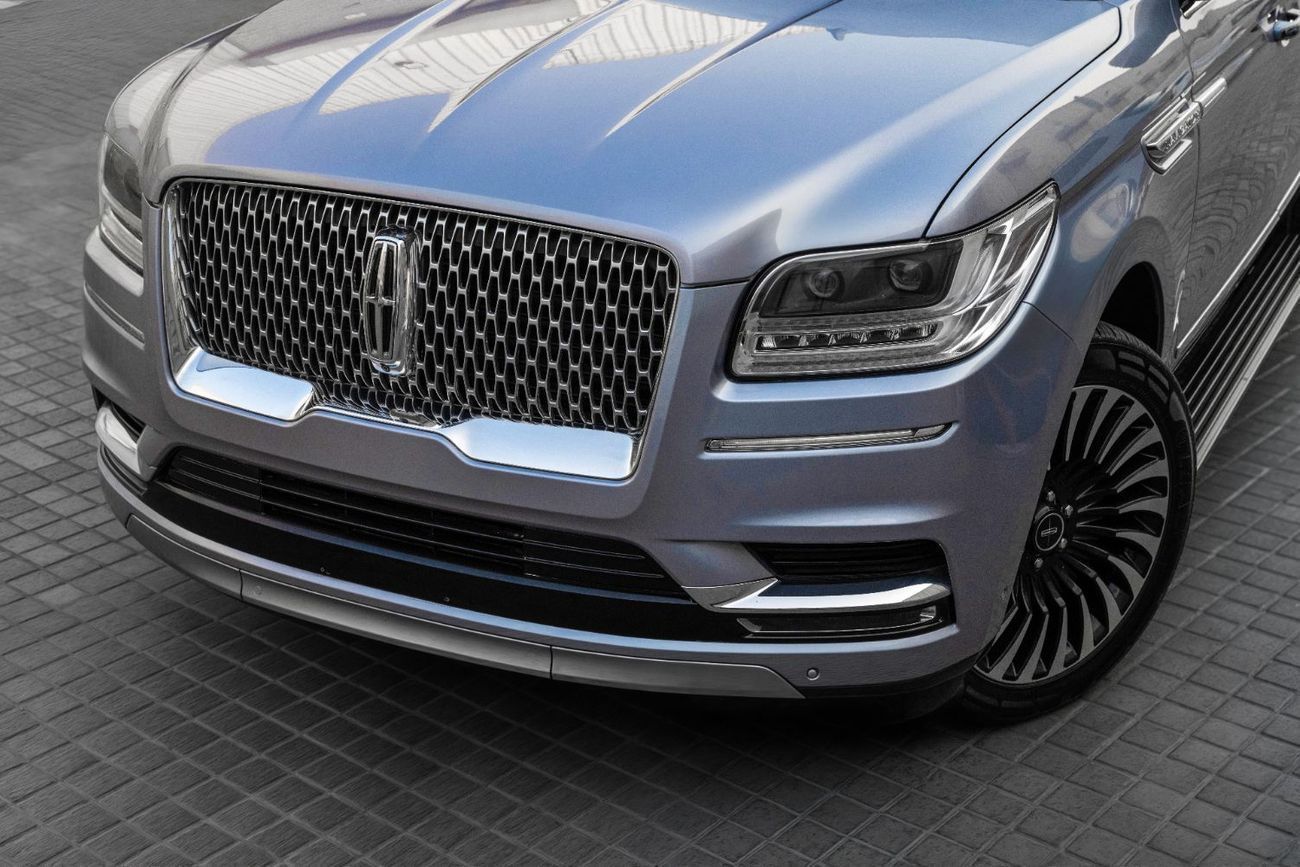 لينكولن نافيجاتور Navigator Presidential | 2,840 P.M | 0% Downpayment | Impeccable Condition!