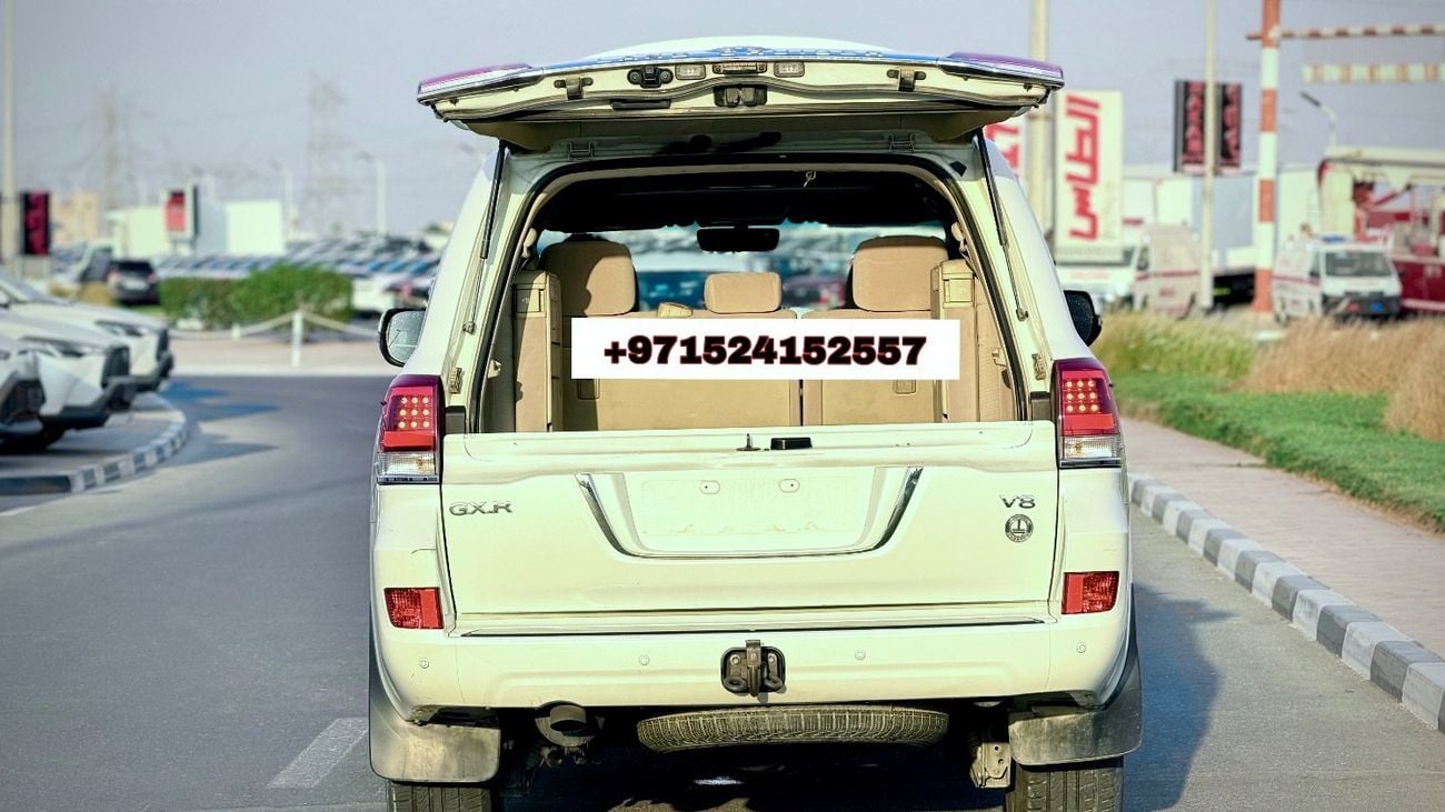 تويوتا لاند كروزر 