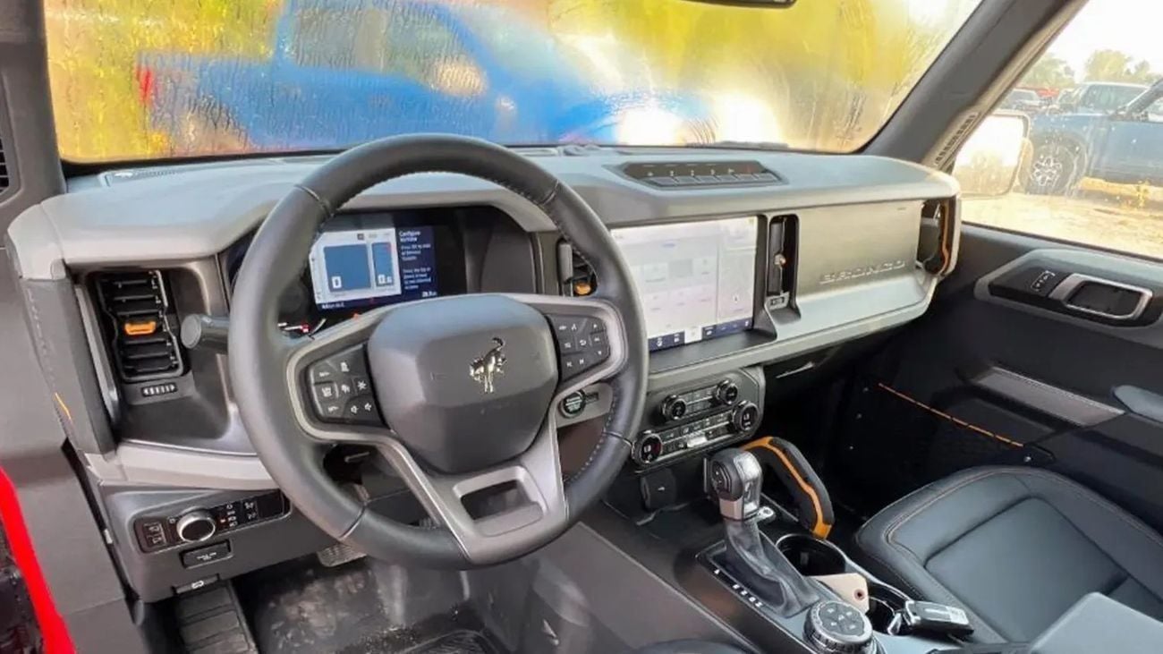 فورد برونكو 2.7L DOHC 4V DI GT AT FRB02