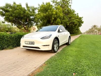 Tesla Model Y LONG RANGE - American Specs ADNOC PASS Cetficate