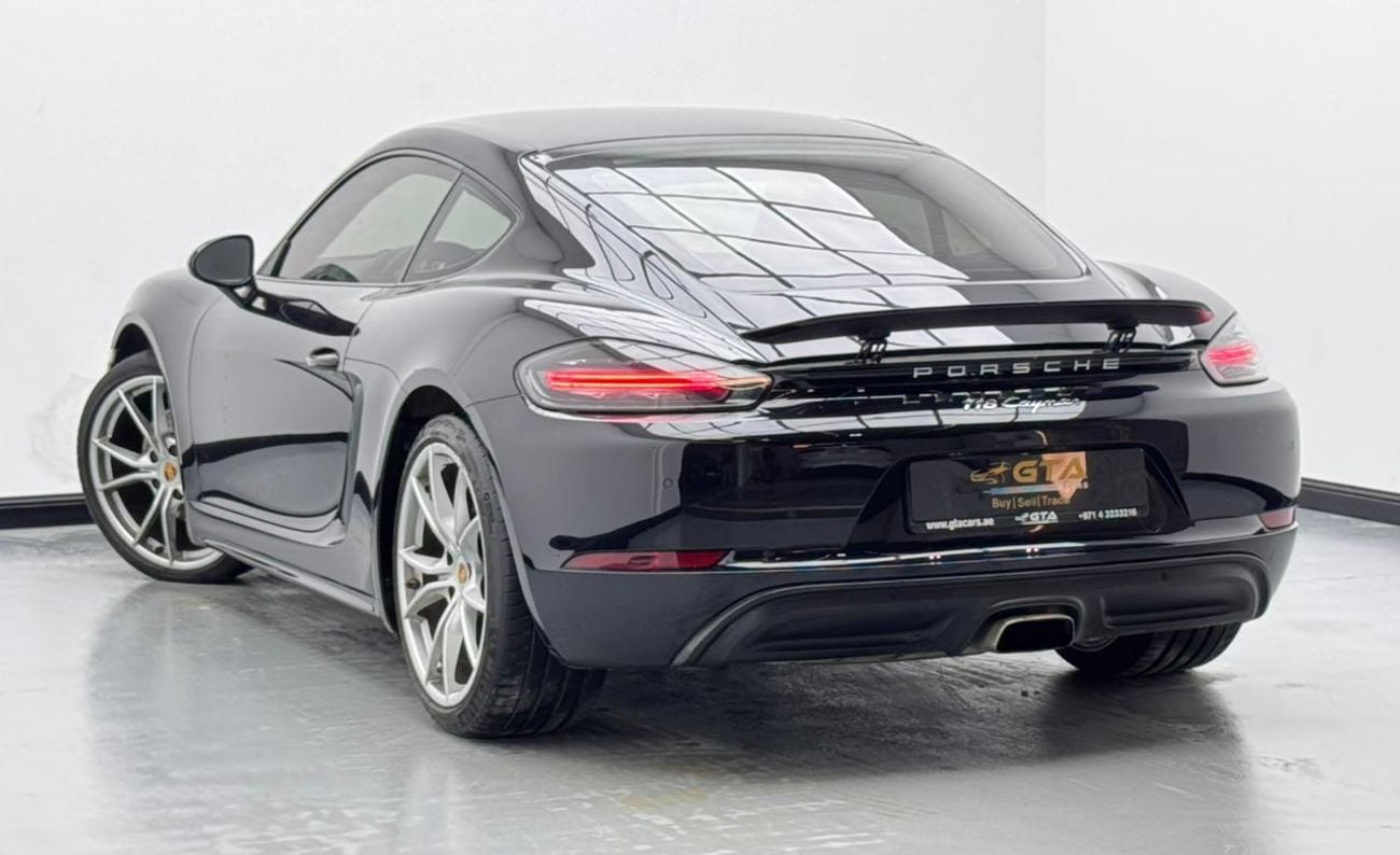 بورش كايمان 718 Std 2.0L A/T 2017 Porsche 718 Cayman, Full Service History, Excellent Condition, GCC