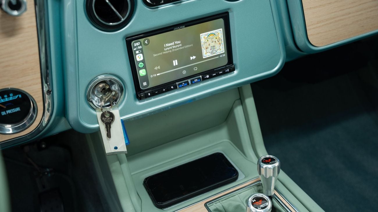 شيفروليه بليزر K5 Velocity Restorations LT1 10 Speed Pro Touring Restomod