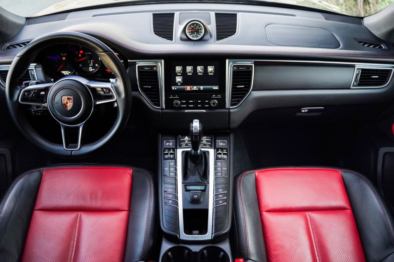 بورش ماكان Std 2.0L (260 HP)