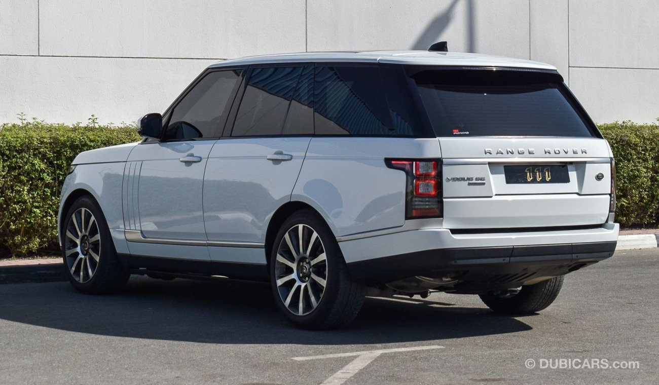 Land Rover Range Rover Vogue SE Supercharged / Warranty / GCC Specs
