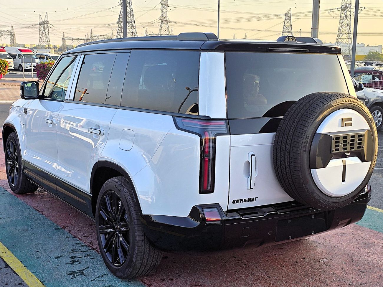 روكس أداماس (EXPORT ONLY) ROX Adamas vip 6 seats (EREV)  A/T 4*4 SUV  White  color 2026 model