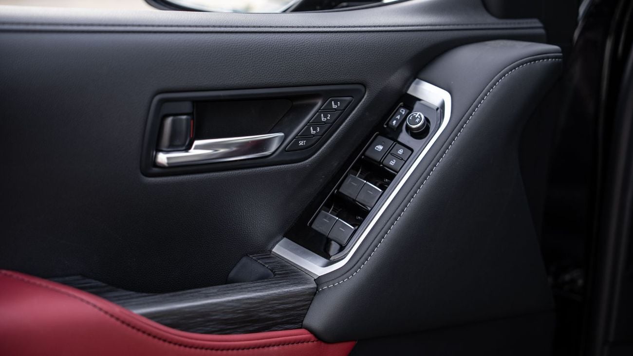 تويوتا لاند كروزر GRS 3.5L - Attitude Black Inside Maroon | Export Only