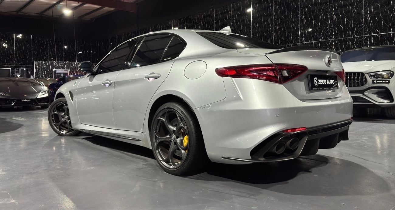 Alfa Romeo Giulia Quadrifoglio 2.9L (505 HP)