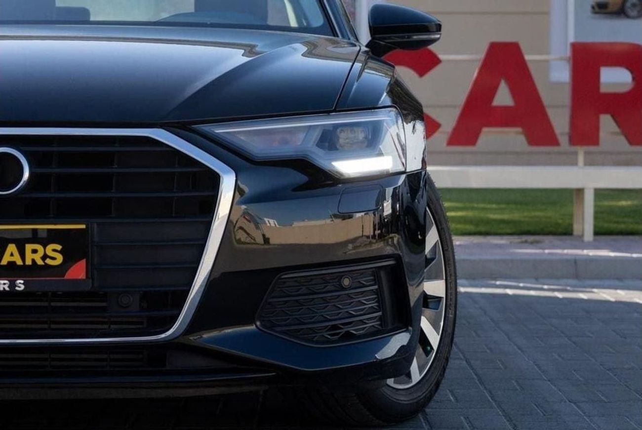 أودي A6 40 TFSI 2.0L Audi A6 40TFSI 2022 GCC under Warranty with Flexible Down-Payment.