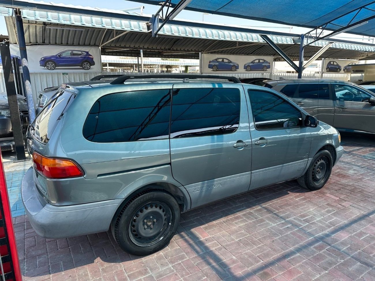 Toyota Sienna 1999 3.0L 7seat