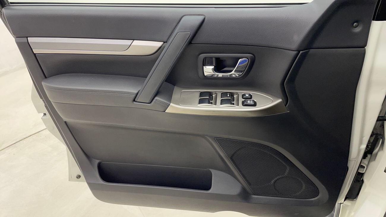 ميتسوبيشي باجيرو GLS HIGHLINE 3 | بدون دفعة مقدمة | اختبار القيادة في المنزل