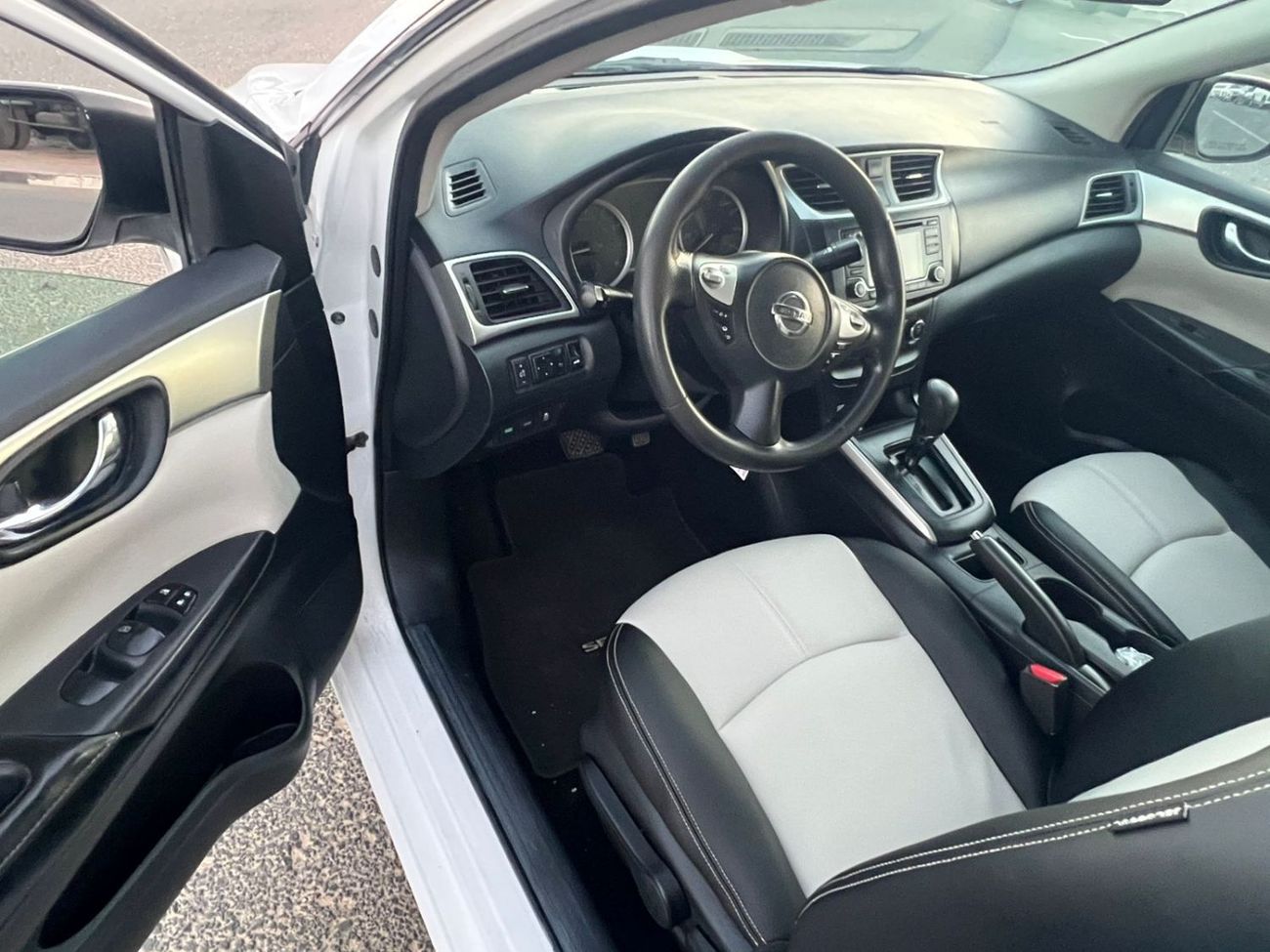 نيسان سنترا 2018 Nissan Sentra S 1.8L V4 MidOption+ Economical Car -