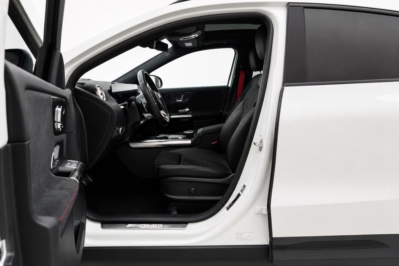 مرسيدس بنز GLA 45 AMG l Full Option | AED 2,742 / Monthly